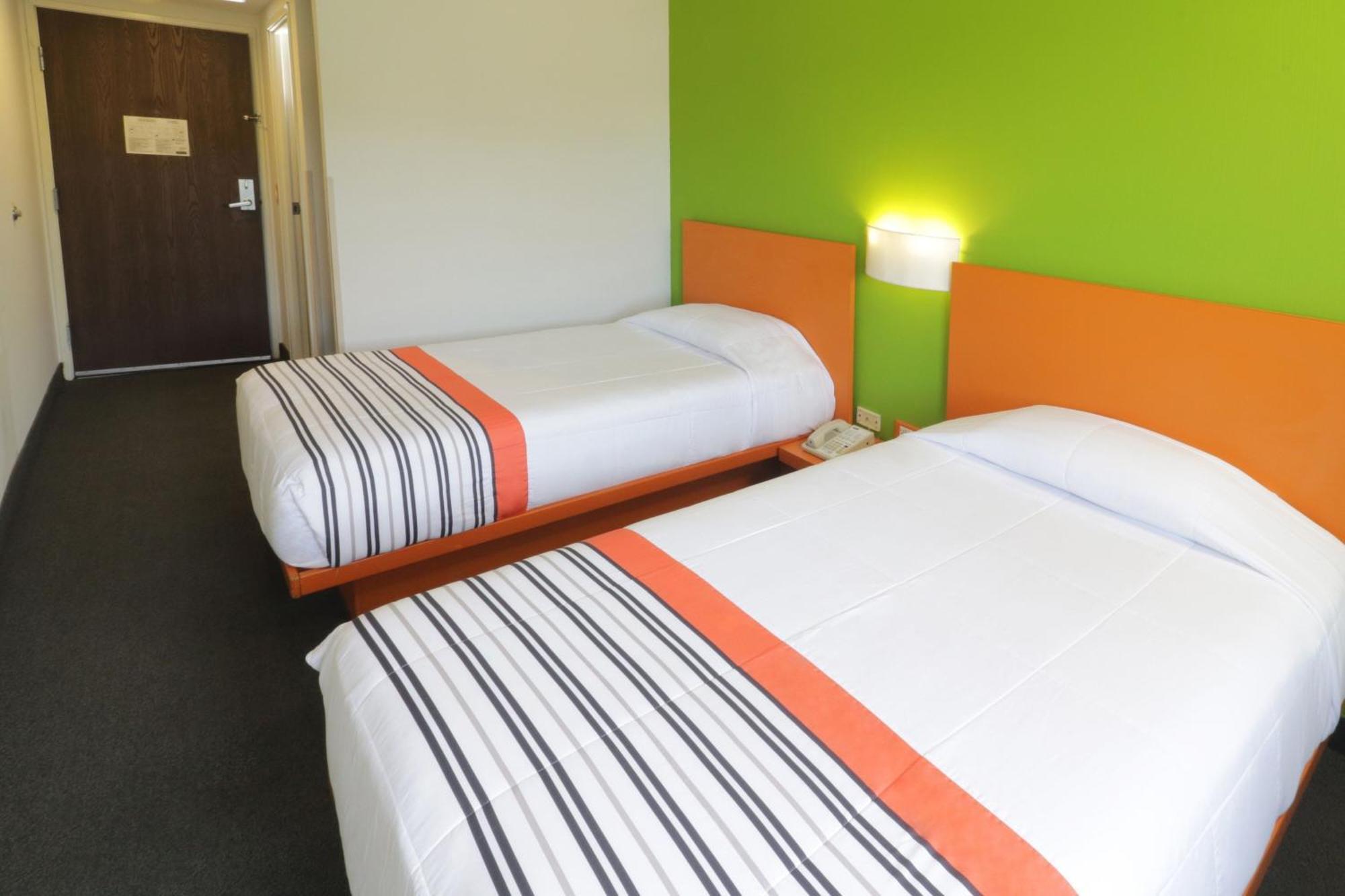 Express Junior By Marriott Guadalajara Periferico Sur Hotel 3*
